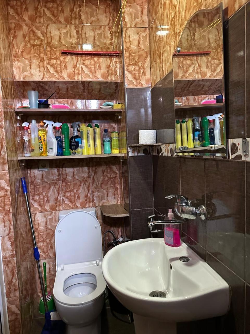 Historical Apartment In City Center ティビリシ エクステリア 写真